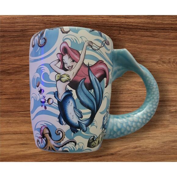 Disney Pirates of the Caribbean Coffee Cup Sailors Beware Tail for a Handle - Picture 4 of 10